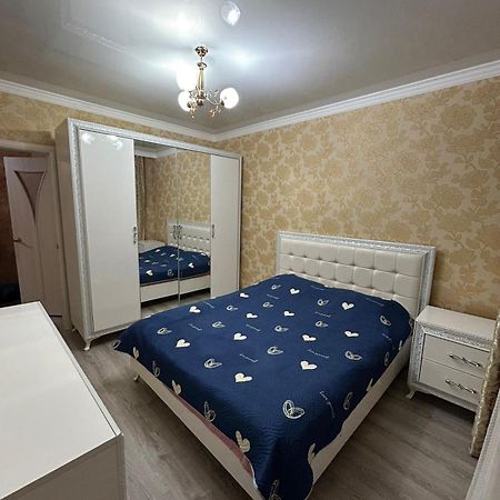 Квартира 143 Promyshlennyy Экстерьер фото